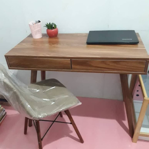 میز تحریر/مطالعه چوبی(پس کرایه)